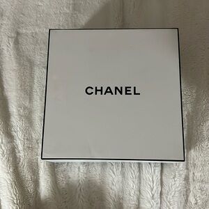Vintage Chanel gift box